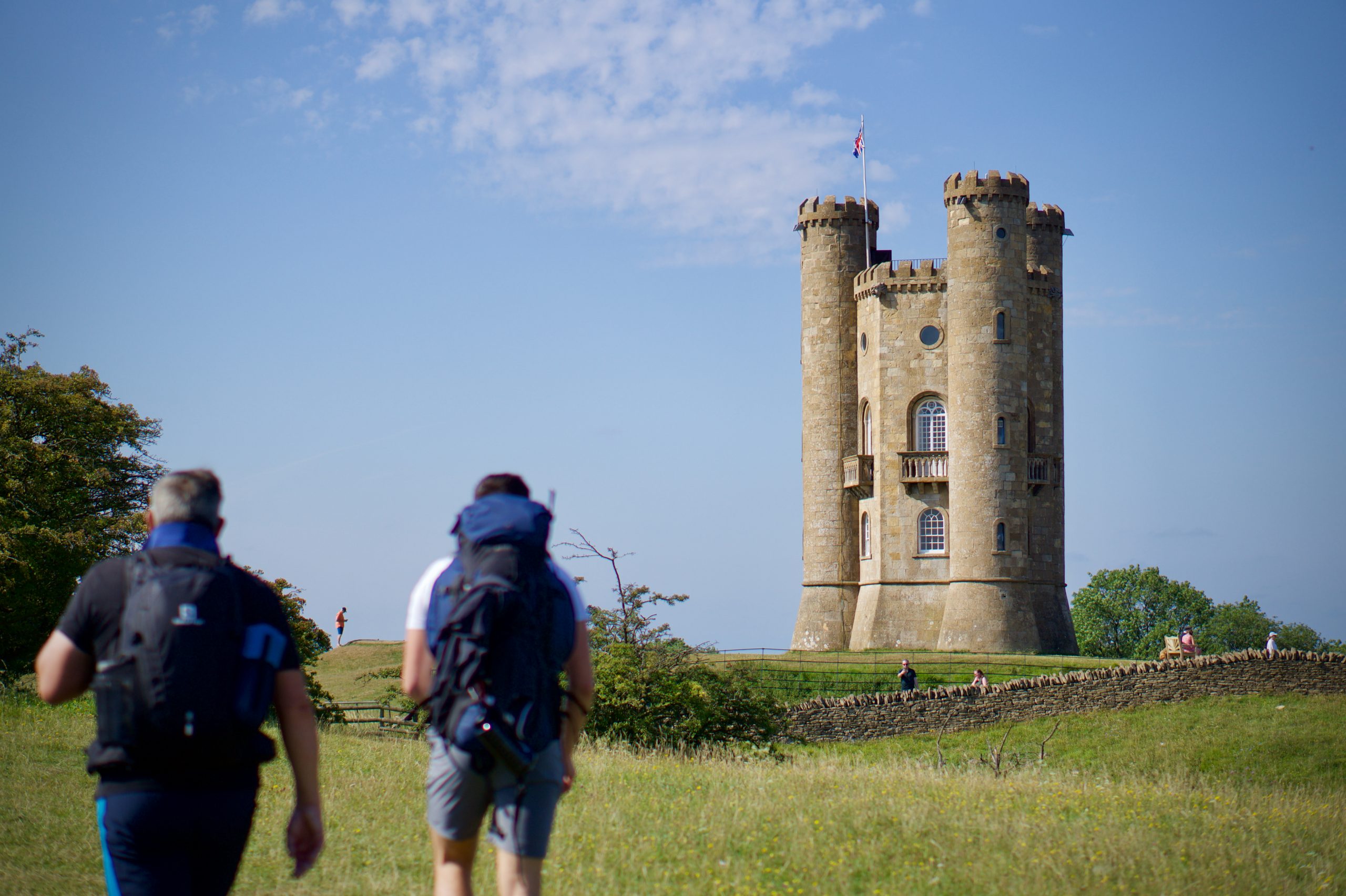 Broadway,Tower,On,The,Cotswold,Way,On,A,Sunny,Day.